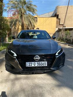 نیسان ئەلتیما